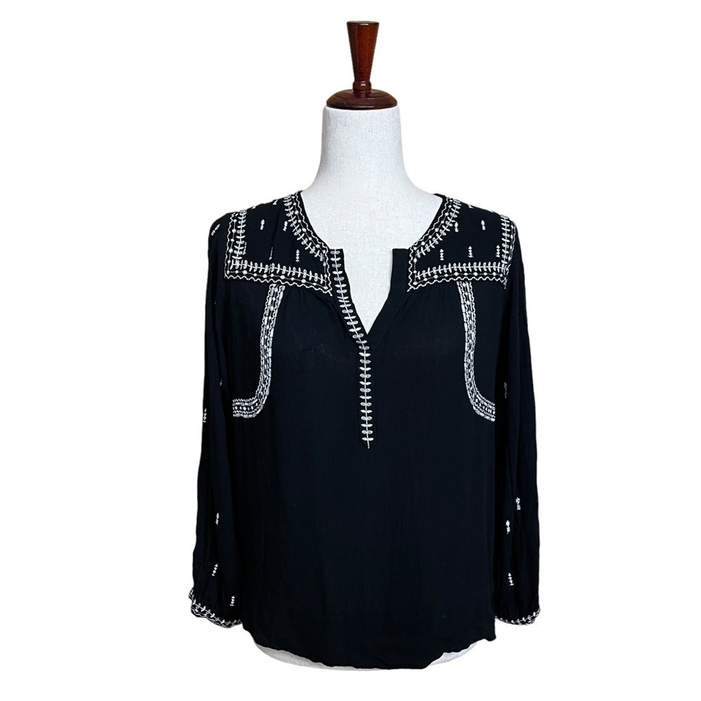 Lucky Brand Peasant Top. Embroidered V-Neck Poet Sleeve Black White Size S #1233 - Picture 4 of 4